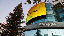 El Corte Inglés procura avós e netos para acenderem as luzes da árvore de Natal