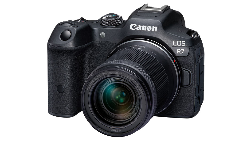 Canon EOS R7