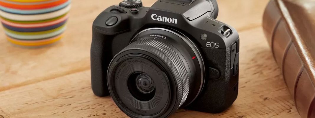 Canon EOS R100