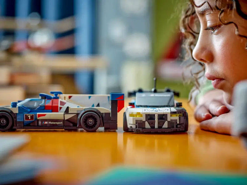 LEGO Speed Champions Carros de Corrida BMW M4 GT3 e BMW M Hybrid V8
