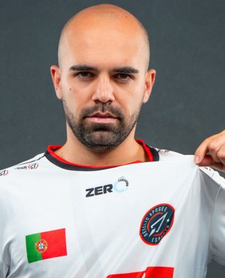 Diogo "Tuga810" Pombo